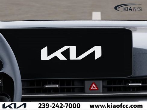 New 2027 Kia Carnival SX Prestige FWD image 20