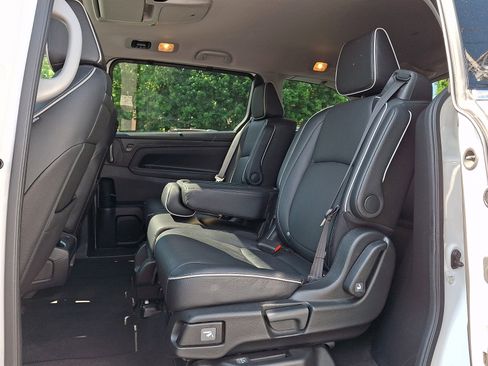 Certified 2024 Honda Odyssey Elite image 10
