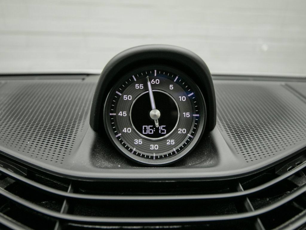 Used 2022 Porsche Taycan Turbo S AWD/4WD image 26