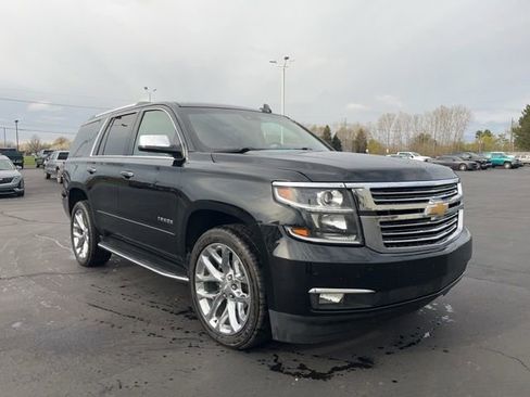 Used 2018 Chevrolet Tahoe Premier AWD/4WD image 4