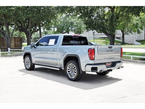 Used 2025 GMC Sierra 1500 Denali Ultimate AWD/4WD image 3