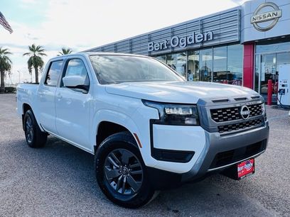 New 2026 Nissan Frontier SV w/ Tow Package