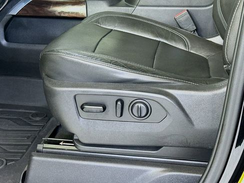 Used 2019 GMC Sierra 1500 SLT w/ SLT Premium Package image 22