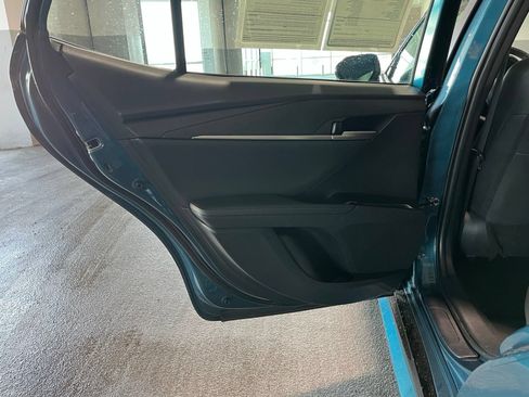 Used 2025 Toyota Camry XSE FWD image 36