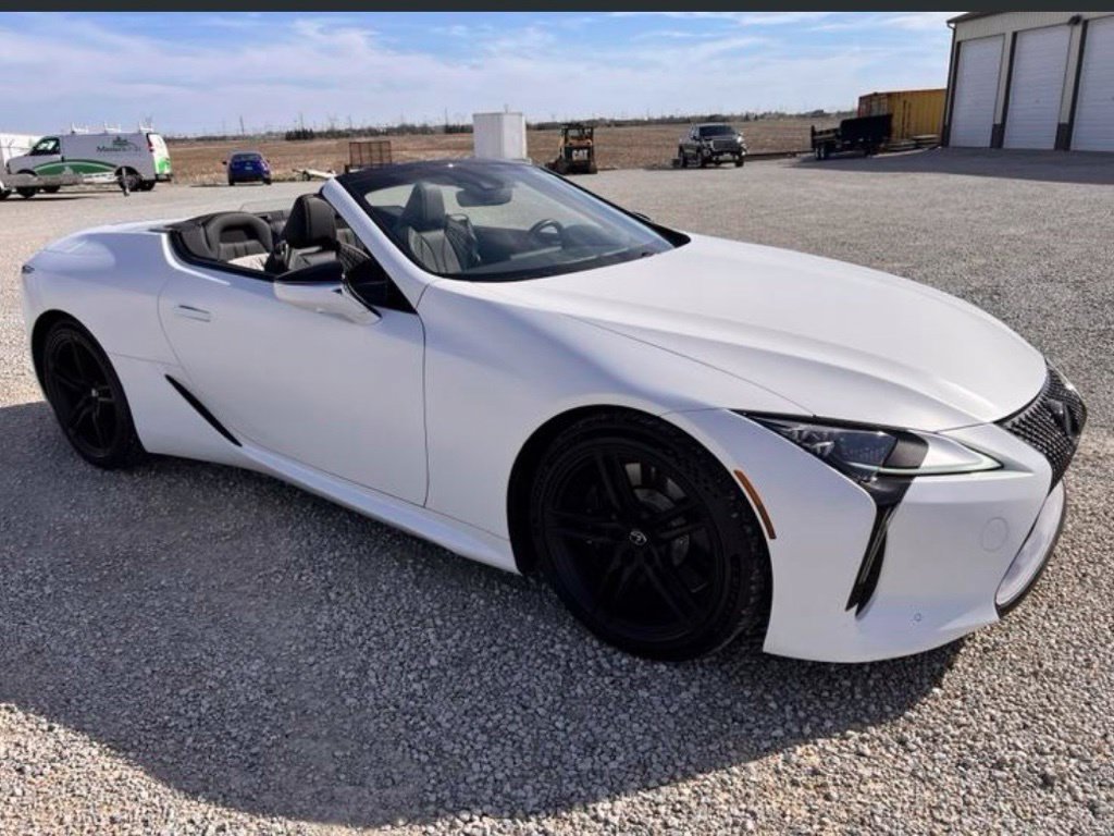 Used 2024 Lexus LC 500 Convertible RWD image 2