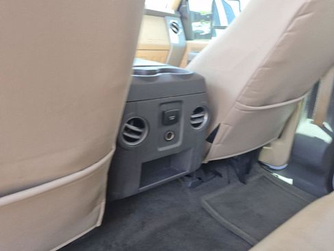 Used 2015 Ford F250 Lariat w/ Lariat Interior Package AWD/4WD image 10