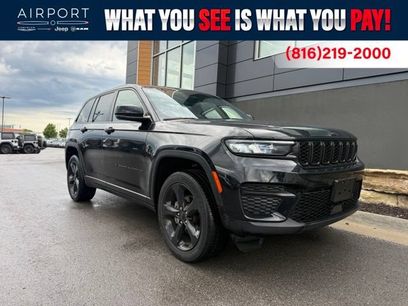 Used 2024 Jeep Grand Cherokee Altitude