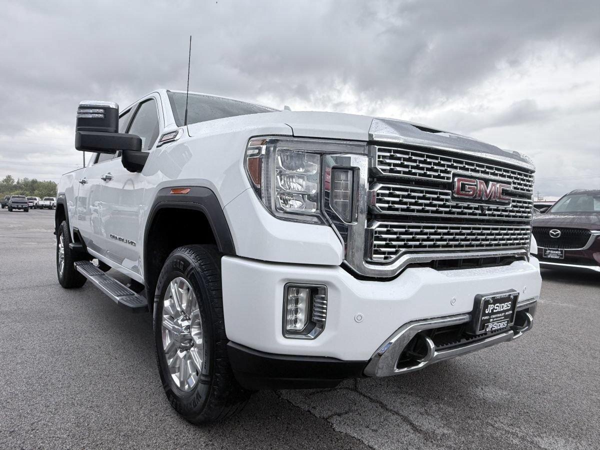 Used 2020 GMC Sierra 2500 Denali w/ Denali Ultimate Package AWD/4WD image 3