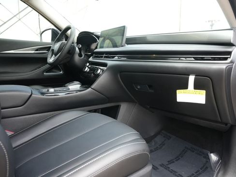 Certified 2026 INFINITI QX60 Luxe w/ Cargo Package FWD image 22