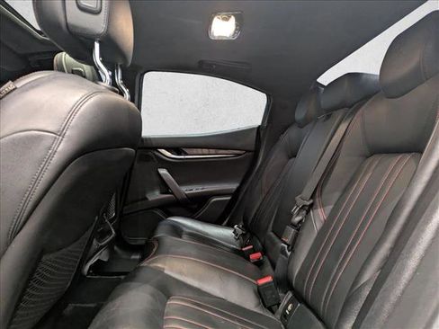 Used 2015 Maserati Ghibli S Q4 image 18