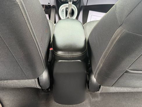 Used 2016 Kia Soul + FWD image 17
