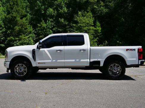 Used 2024 Ford F250 Limited w/ FX4 Off-Road Package AWD/4WD image 58