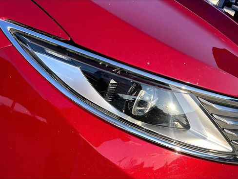 Used 2016 Lincoln MKZ Hybrid image 27