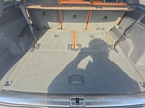 Certified 2025 Audi Q7 3.0T Prestige w/ Prestige Package image 12