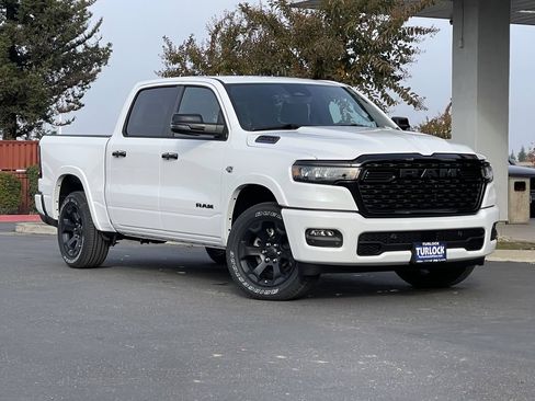 New 2026 RAM 1500 Big Horn AWD/4WD image 2
