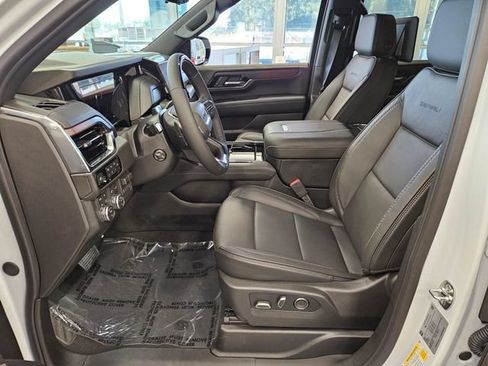 New 2026 GMC Yukon Denali w/ Denali Reserve Package AWD/4WD image 23