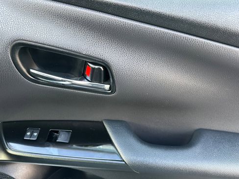 Certified 2022 Toyota Prius LE image 22