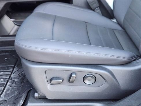 Used 2025 GMC Hummer EV 2X image 18