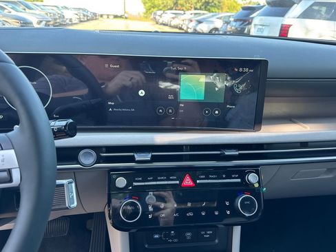 New 2026 Hyundai Tucson Limited FWD image 19
