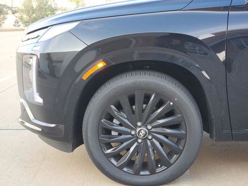 New 2025 Hyundai Palisade Calligraphy image 4