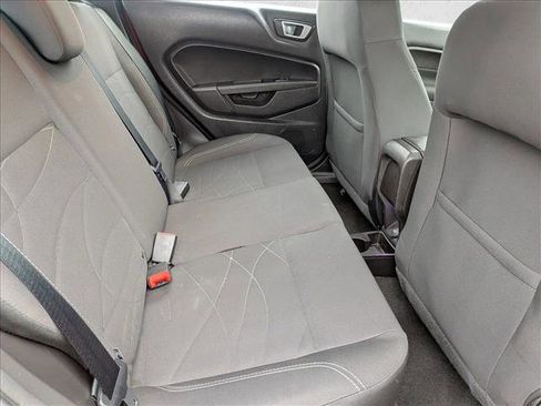 Used 2016 Ford Fiesta SE image 21
