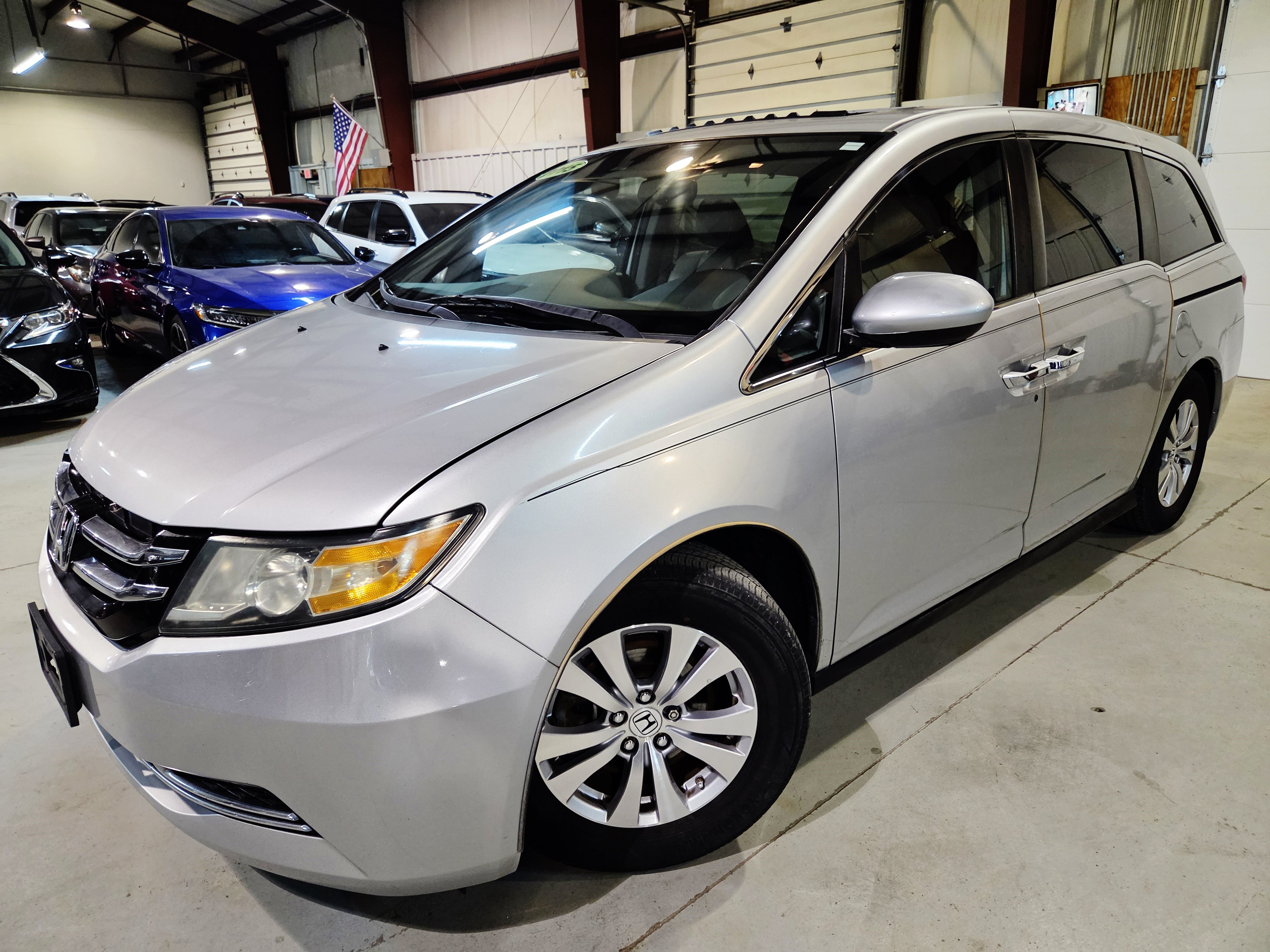 Used 2015 Honda Odyssey EX-L image 1