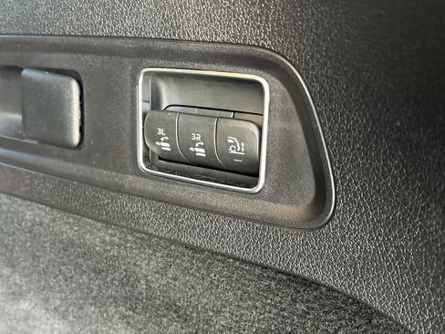 Certified 2024 Mercedes-Benz GLS 450 4MATIC image 12