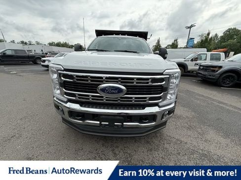 New 2025 Ford F550 4x4 Regular Cab Super Duty image 2