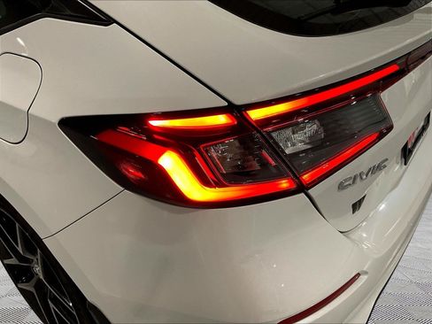 Certified 2024 Honda Civic Sport image 22