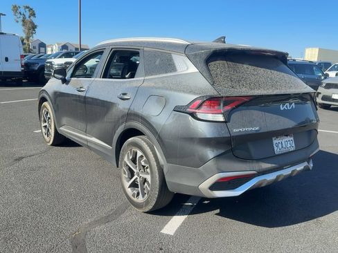 Used 2023 Kia Sportage EX AWD/4WD image 8