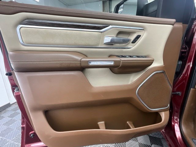 Used 2020 RAM 1500 Laramie AWD/4WD image 13