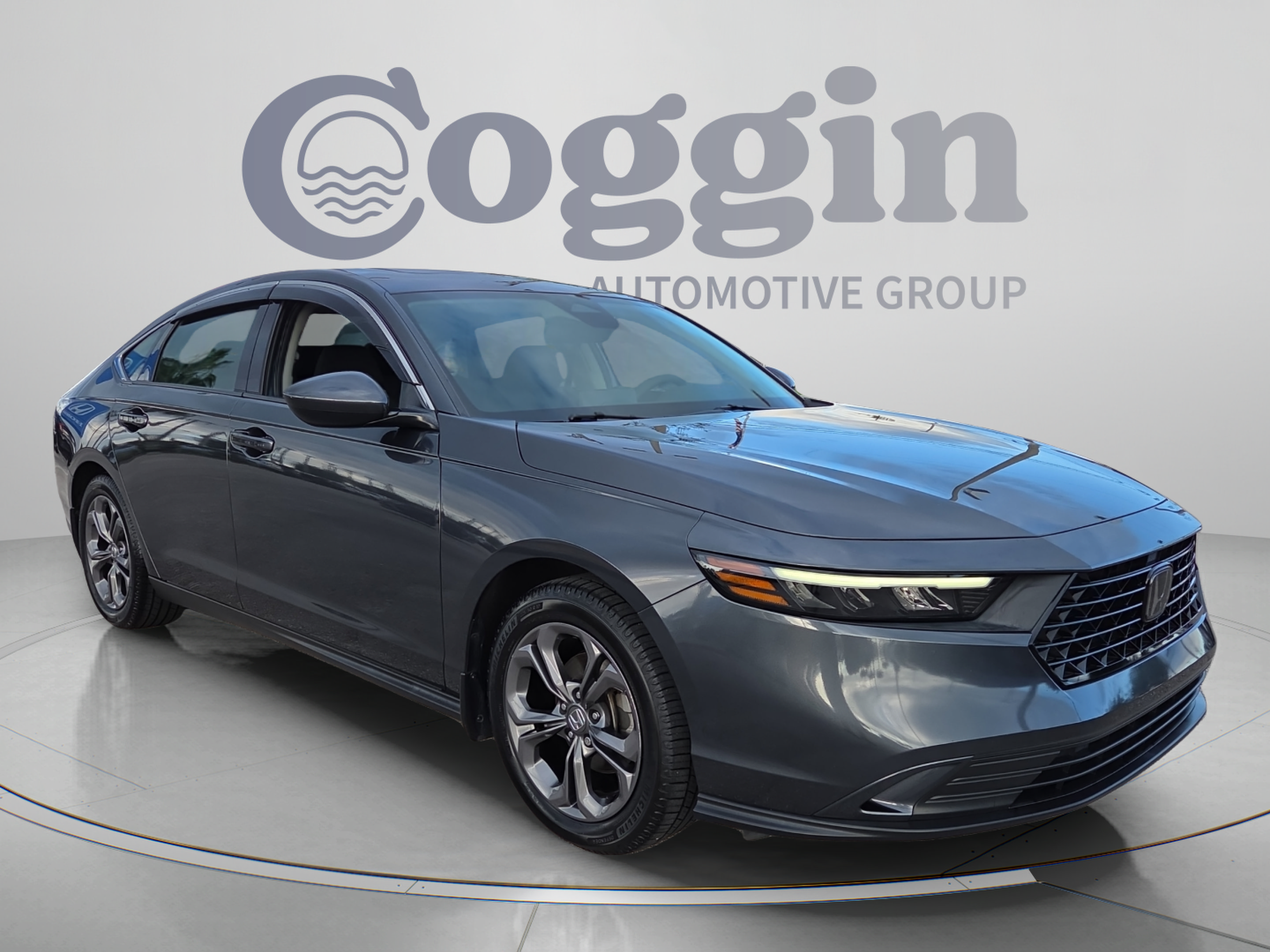 Used 2023 Honda Accord EX image 7
