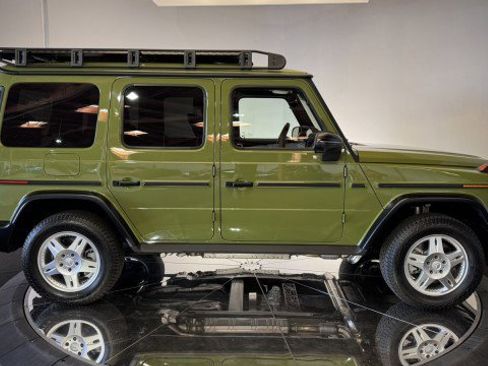 Used 2025 Mercedes-Benz G 550 image 32