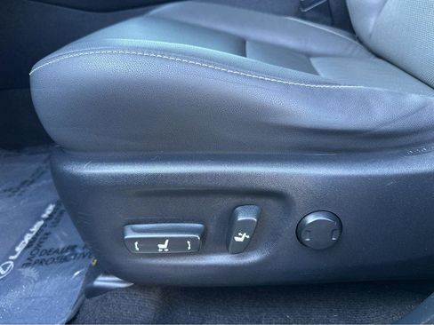 Used 2019 Lexus NX 300 FWD image 34