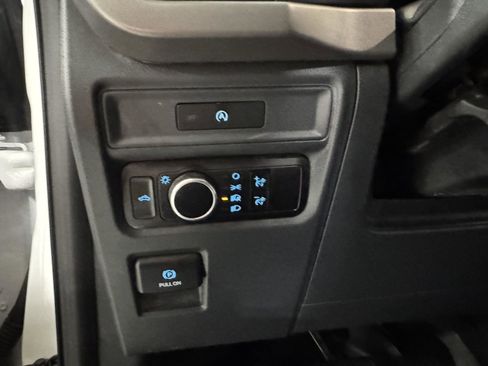 Used 2025 Ford F150 XL image 11