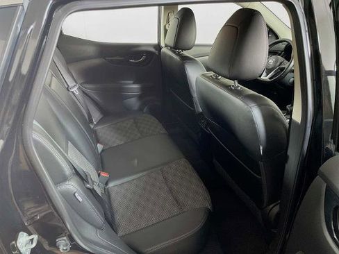 Certified 2022 Nissan Rogue Sport SV w/ Technology Package image 27