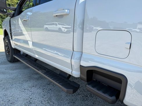 New 2026 Ford F250 Lariat w/ Black Appearance Package AWD/4WD image 26