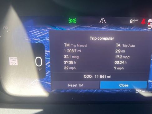 Used 2025 Volvo S60 B5 Plus w/ Climate Package image 11