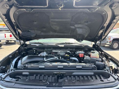 Used 2022 GMC Sierra 2500 Denali AWD/4WD image 16