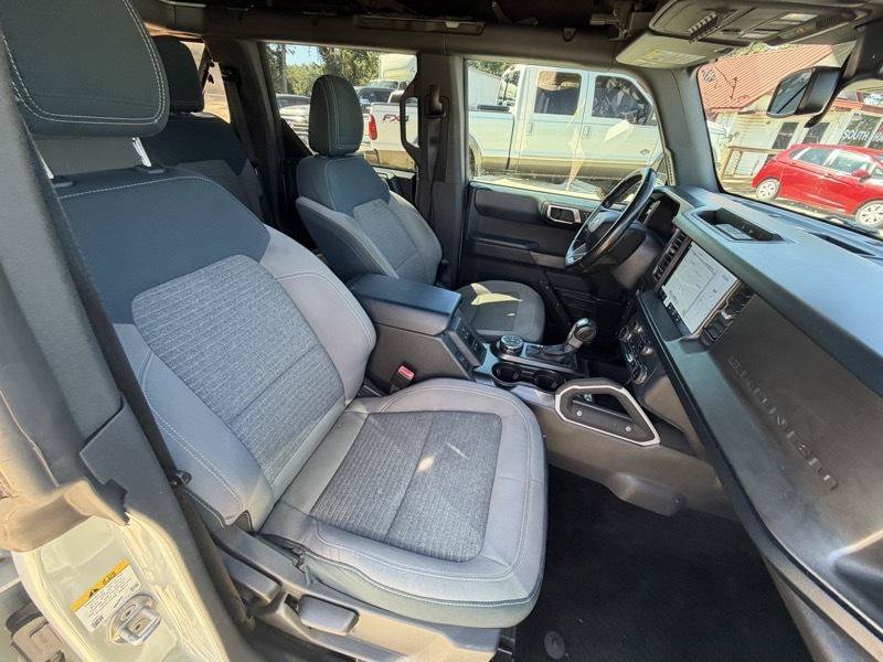 Used 2022 Ford Bronco Outer Banks AWD/4WD image 15