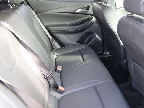 Used 2024 Buick Encore GX Sport Touring image 14