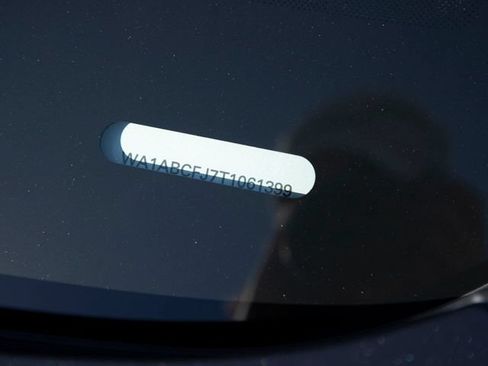 New 2026 Audi Q3 quattro 2.0T AWD/4WD image 39