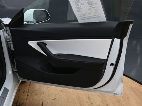 Used 2018 Tesla Model 3 Long Range AWD/4WD image 39