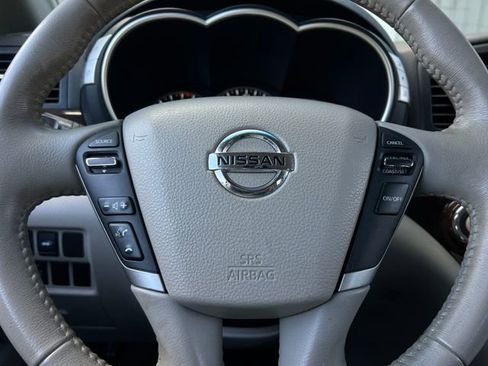 Used 2014 Nissan Quest SL image 21