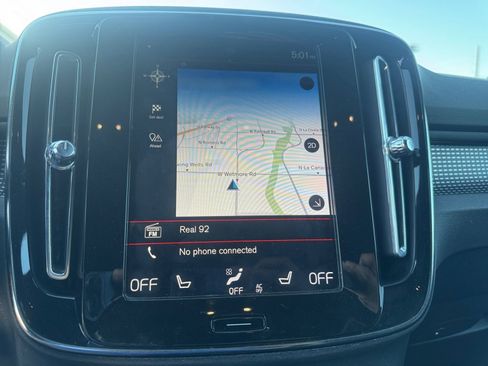 Used 2020 Volvo XC40 T4 R-Design w/ Protection Package Premier FWD image 22