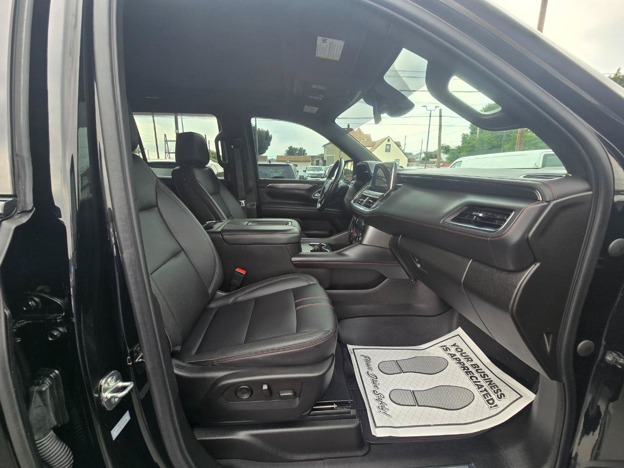 Used 2023 Chevrolet Tahoe RST AWD/4WD image 18