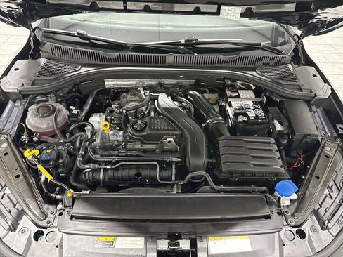 Used 2025 Volkswagen Jetta Sport FWD image 31