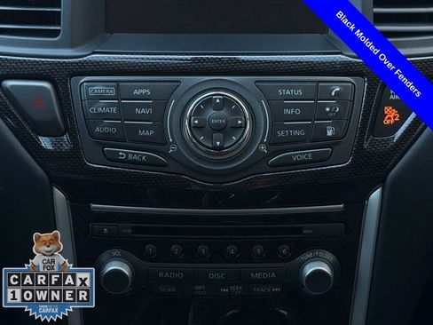 Used 2019 Nissan Pathfinder SL image 15