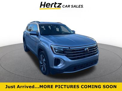 Used 2025 Volkswagen Atlas SE
