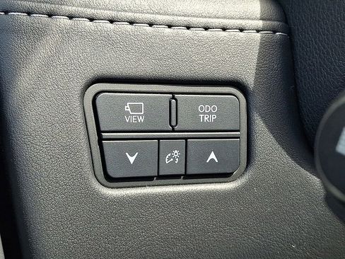 Used 2024 Lexus LX 600 F Sport AWD/4WD image 12